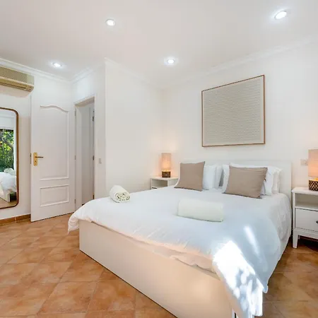 Villa Mia -